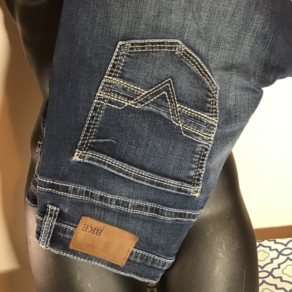 ❤️#628, BKE, TYLER bootcut, distressed, new cond, see all photos, 34X36 ❤️😎 - Picture 2 of 7